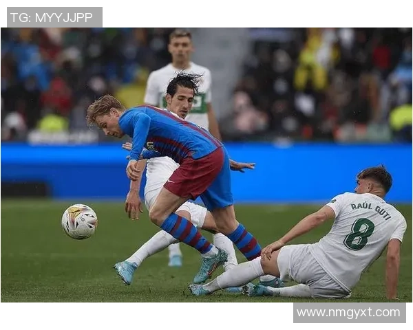 巴萨与皇家贝蒂斯激战正酣最终比赛结果揭晓引发热议